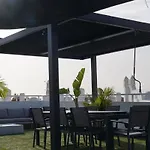 דירה Exclusive Penthouse *